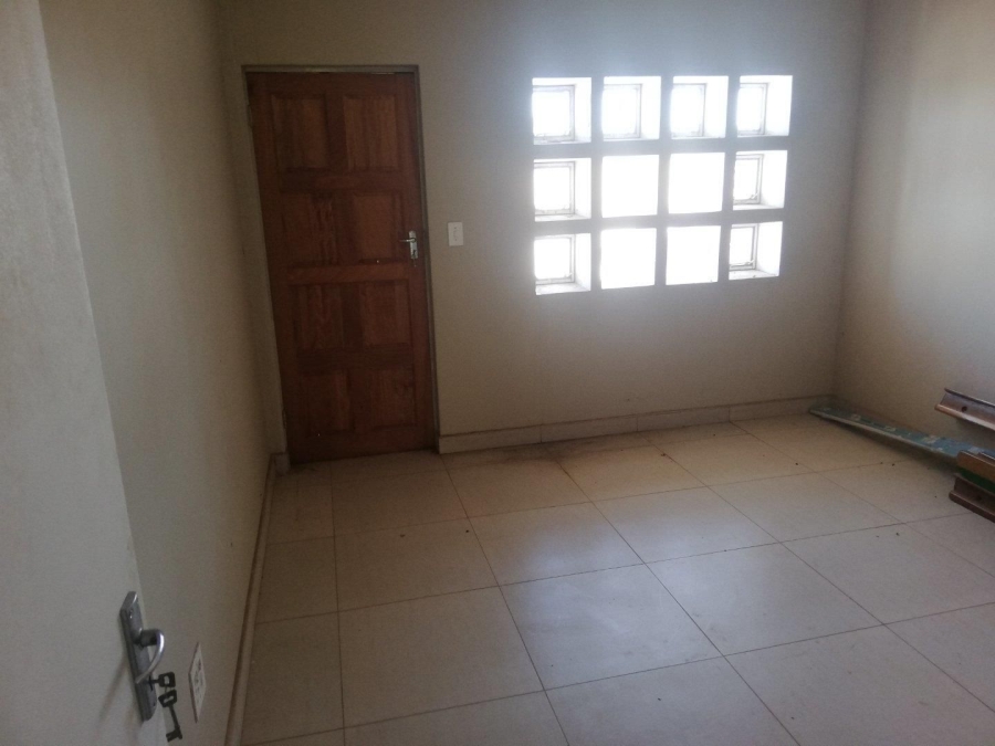 10 Bedroom Property for Sale in Orkney North West